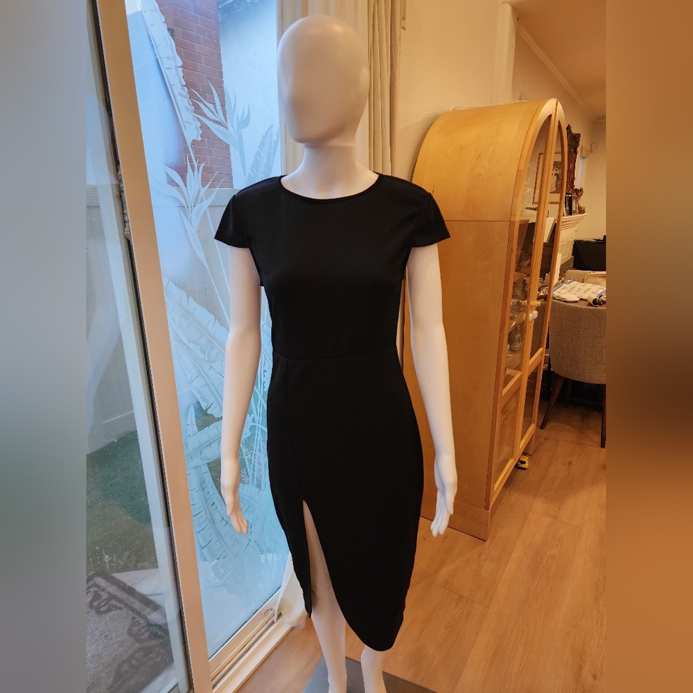 Elegant Black Dress